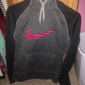 Nike sweatshirt