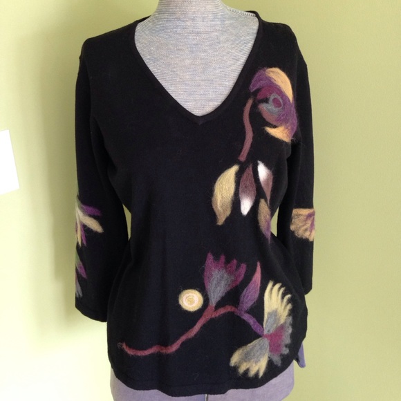 Cartise Sweaters - M Cartise Unique Art to Wear Floral Black Sweater