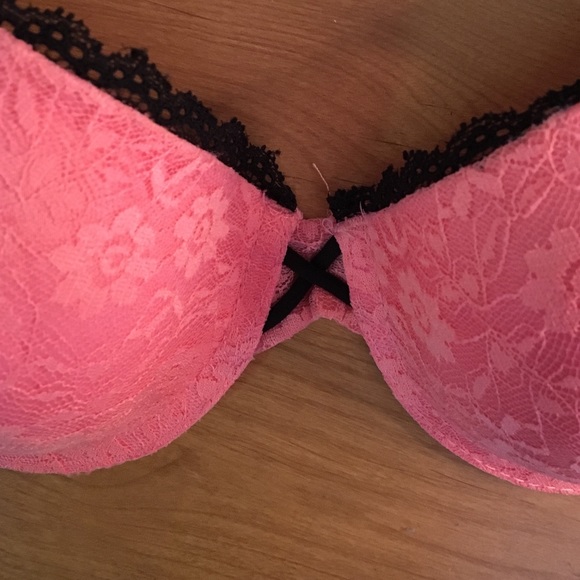 Bra - Picture 2 of 4