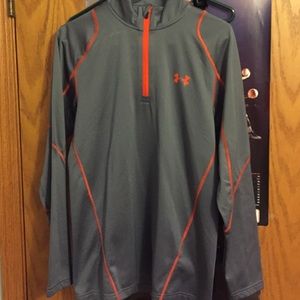 Cool and comfy half-zip UA jacket worn once‼️