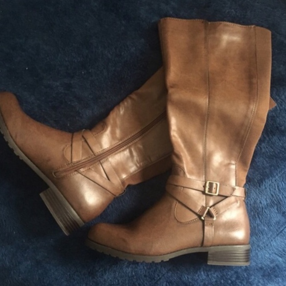 NWT Style & Co Boots