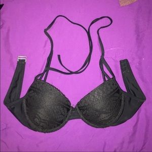 A BLACK HOLLISTER  LACE BIKINI