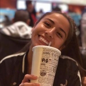 Meet your Posher, Jenny