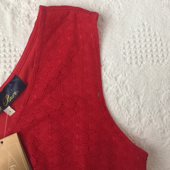 Peplum Tank Top - Picture 2 of 3