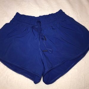 NEVER WORN Lululemon shorts