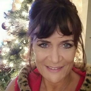 Meet your Posher, Anita