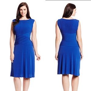 ✨reduced✨NWT Calvin Klein dress