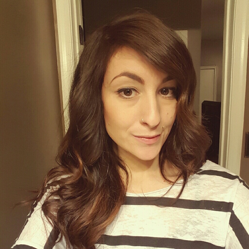 Meet your Posher, Anna