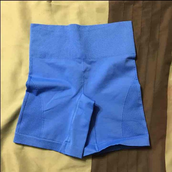 Lululemon Sculpt Shorts size 4