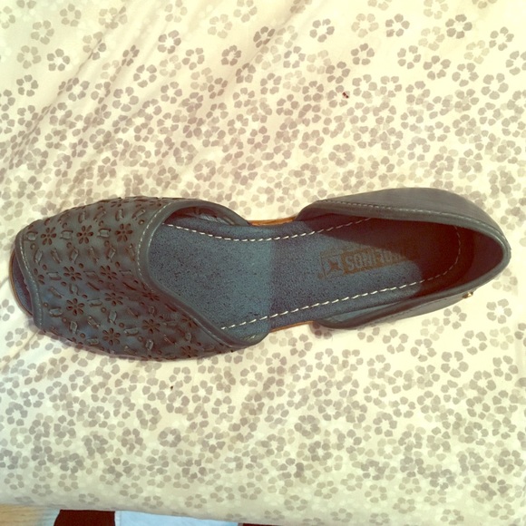 Pikolinos shoes