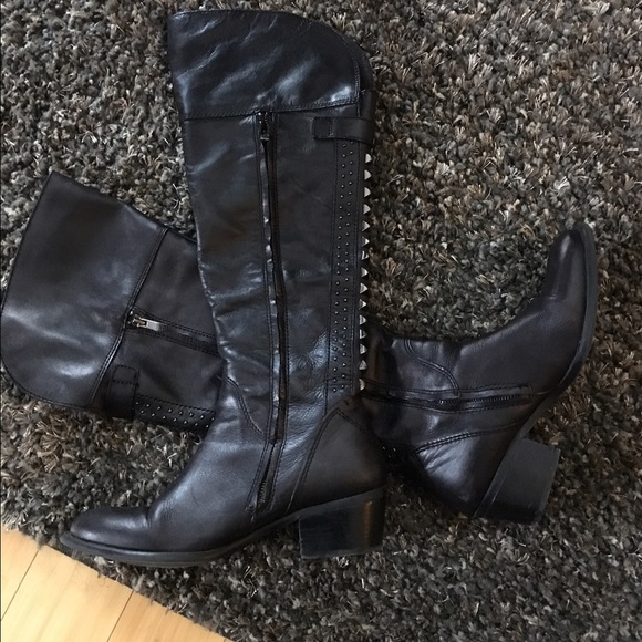 Vince Camuto Bollo boot