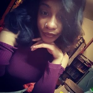 Meet your Posher, Arielle