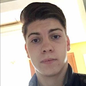 Meet your Posher, Andrew