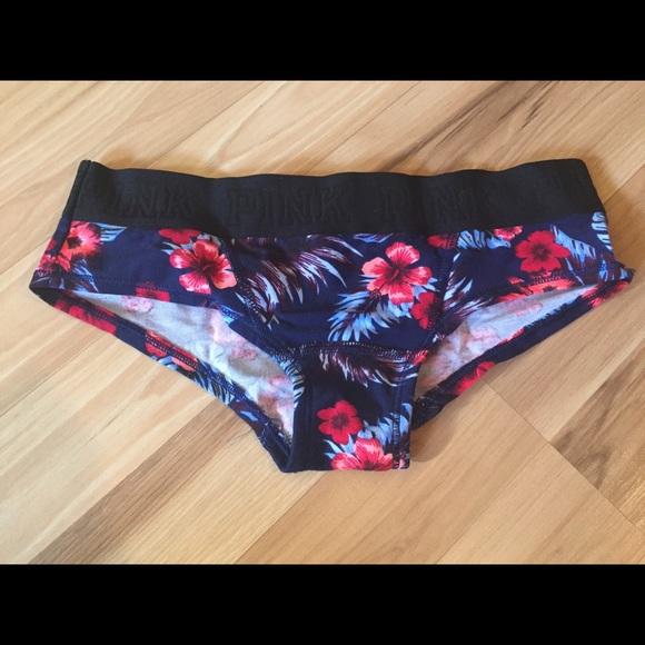 NWT VS Pink Lowrise bikini panties XS