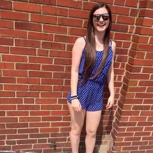 Meet your Posher, Elana