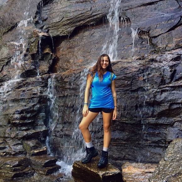 Meet your Posher, Sofia