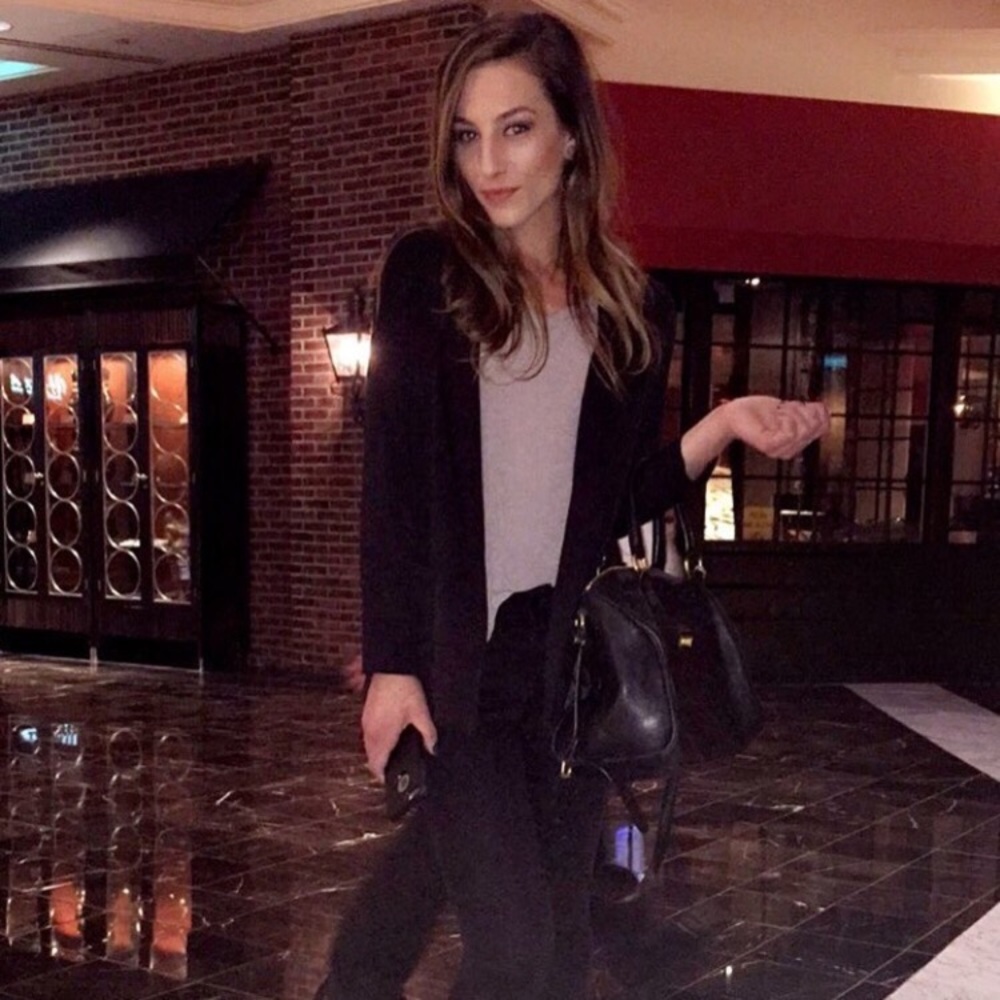 {meet your seller, liz!}