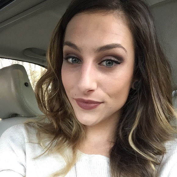 {meet your seller, liz!} - Picture 5 of 8