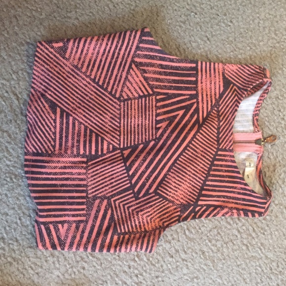 Urban outfitters crop top
