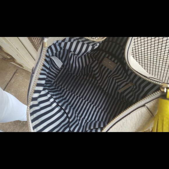 Kate Spade New York Grayson Grove Court Hobo Bag - Picture 3 of 4