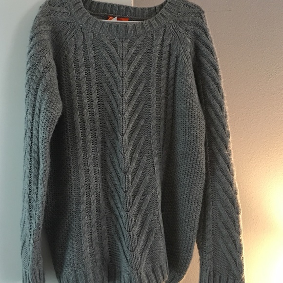 Grey sweater