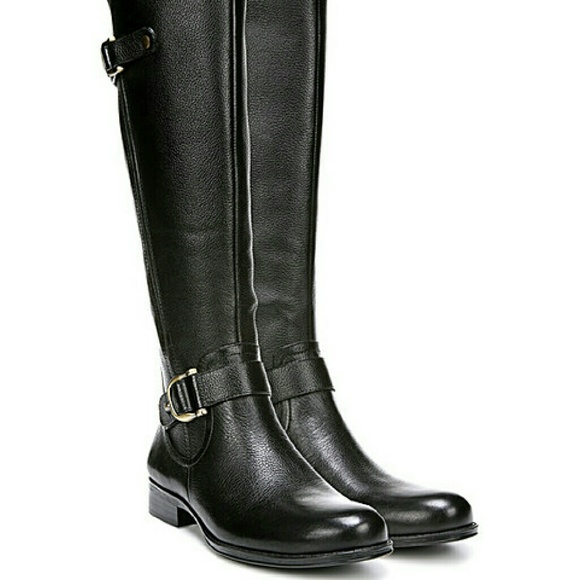 NWT Naturalizer black leather boots size 6