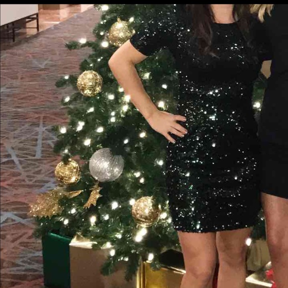 Green sequin party dress