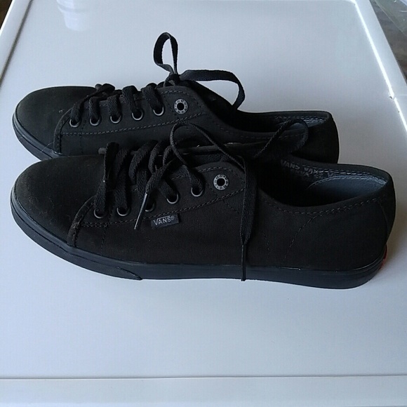 Black Vans