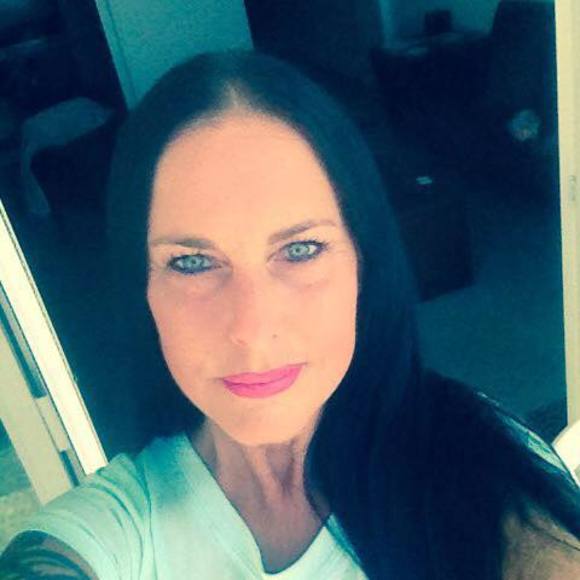 Meet your Posher, Lynda