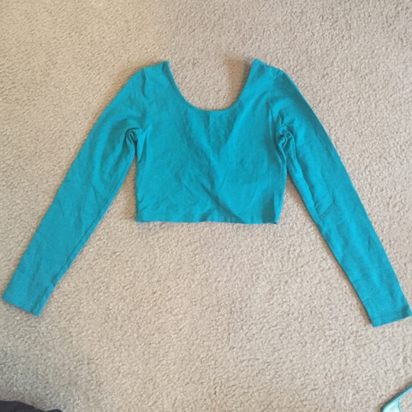 Tobi crop top