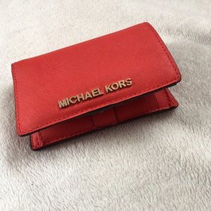 Michael Kors Small Bifold Wallet 💕