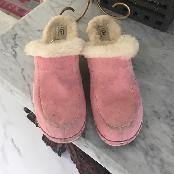 pink ugg clogs pink ugg clogs
