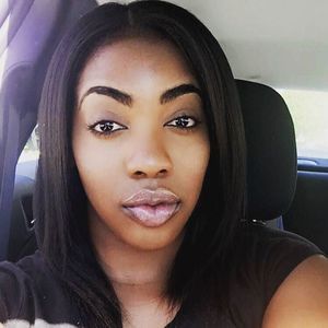 Meet your Posher, Shelisa