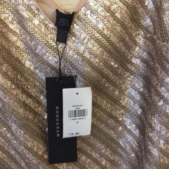 Dress - Picture 3 of 3