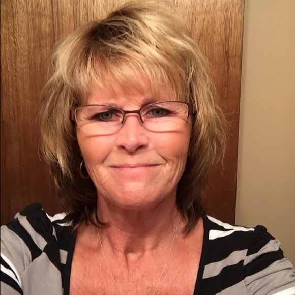 Meet your Posher, Nannette