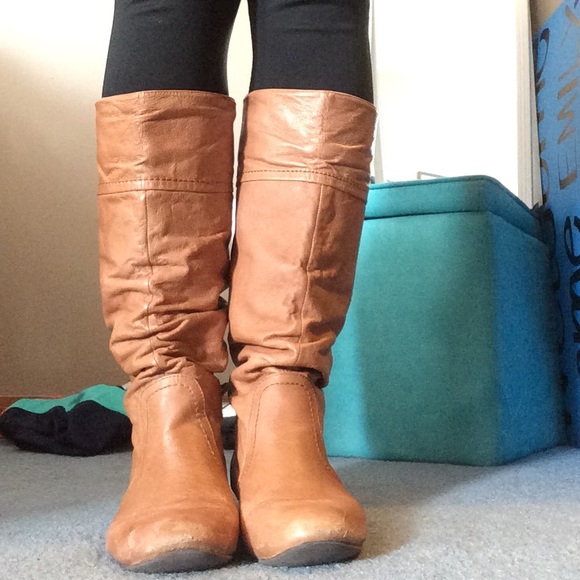 Steve Madden Chestnut Brown Boots