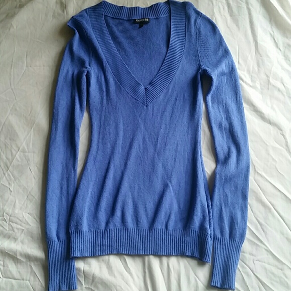 Express Sweater Bundle - Picture 4 of 4