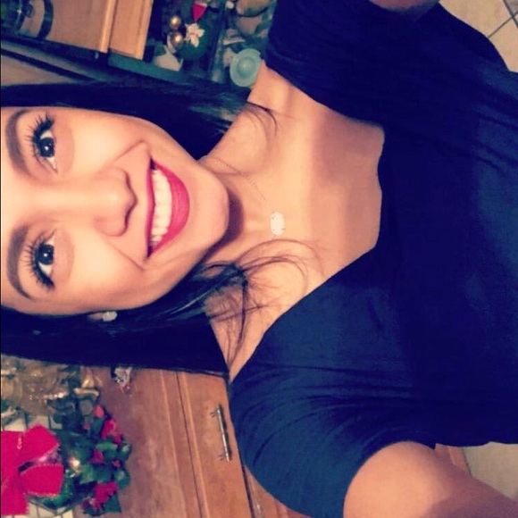 Meet your Posher, Angela