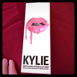 NWT Kylie KOKO k lip kit