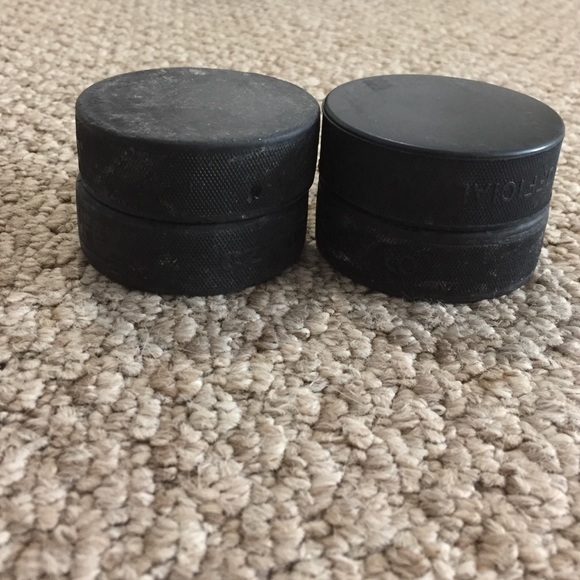 Pucks