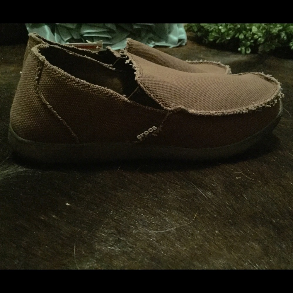 🔴 FINAL : NWT/NIB Crocs Men's Loafer