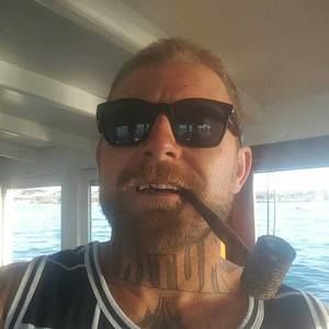 Meet your Posher, Stewart