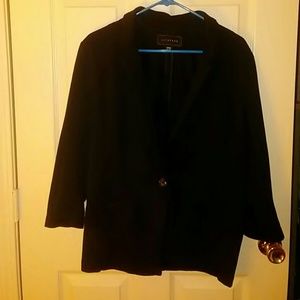Super soft 3/4 length sleeve blazer