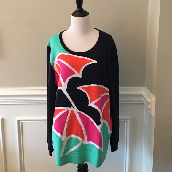 FLASH SALE! Crown & Ivy Top-Beach Umbrellas