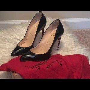 louboutin black pumps Size 37