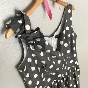 Ruffled shoulder grey dress