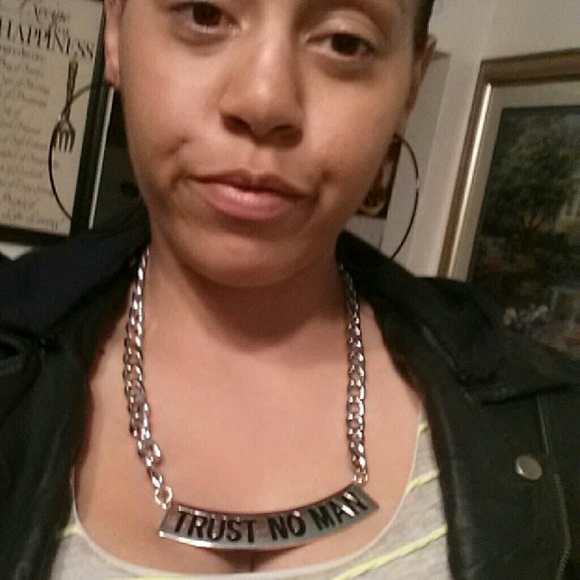 Statement chain - Picture 2 of 4