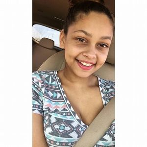 Meet your Posher, Justine