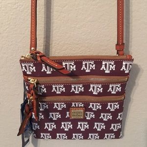 Dooney & Bourke cross body purse.