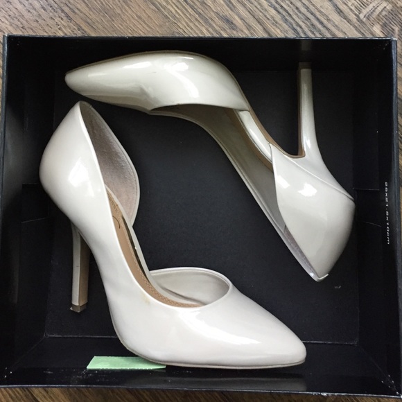 BDBG nude heels